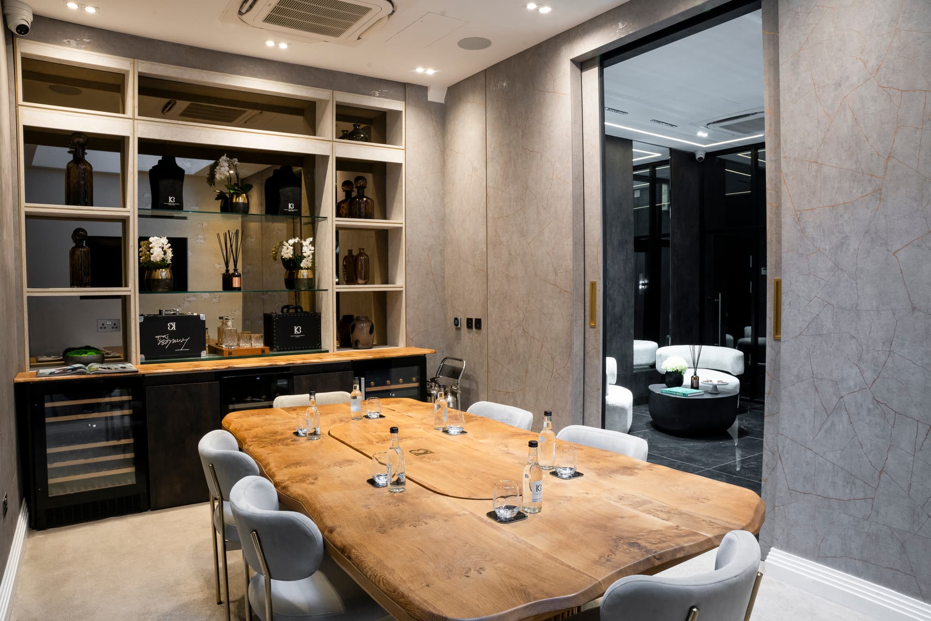 LKB Jewellers Boutique Interior