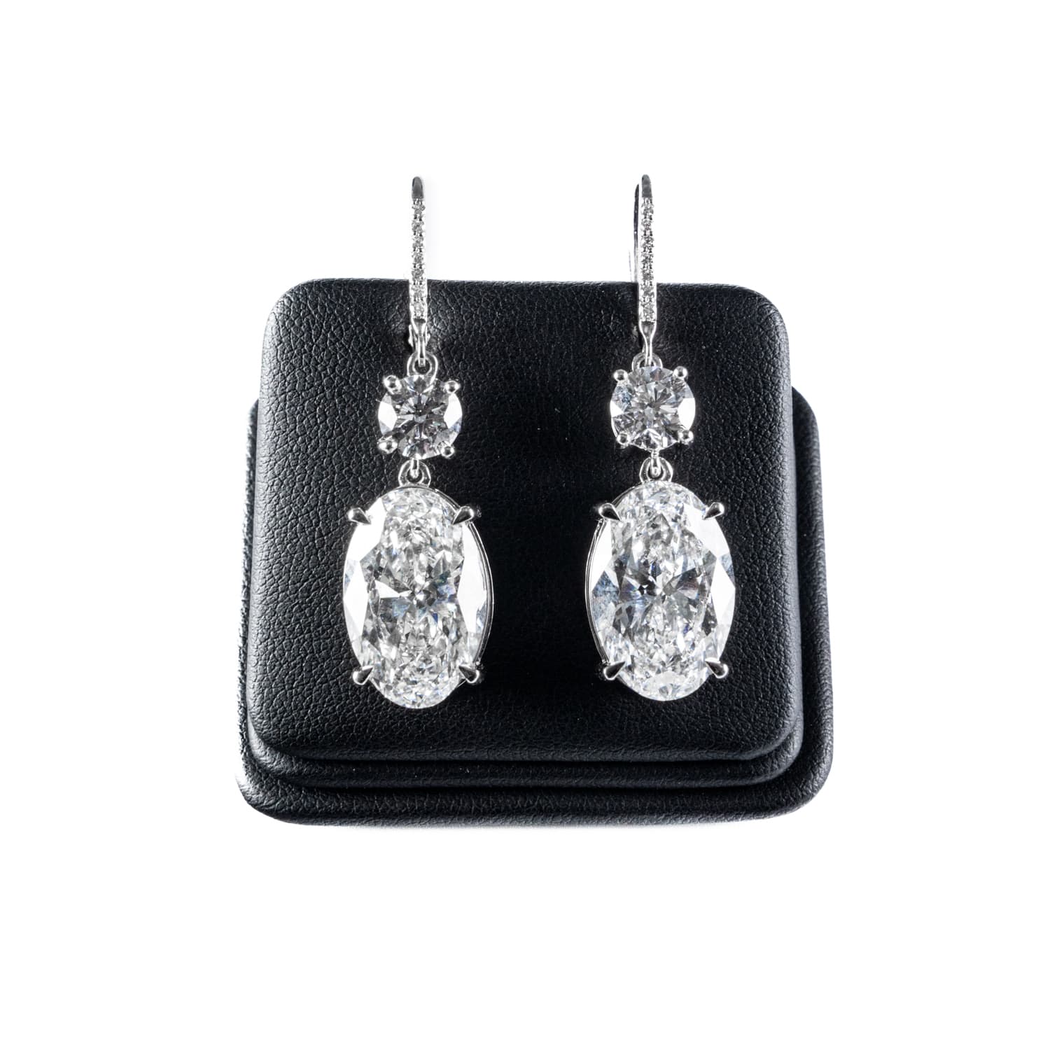 Royale Oval Diamond Earrings