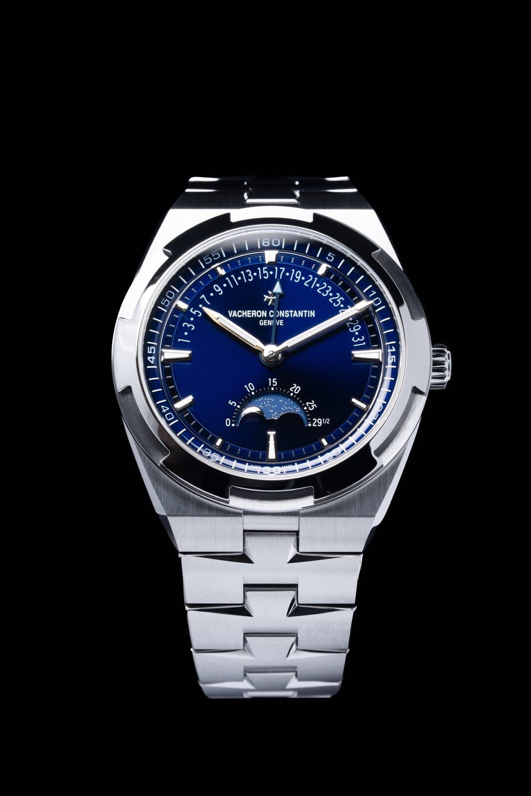 Vacheron Constantin Overseas Moon Phase Retrograde Date in steel with a blue dial - LKB Jewellers